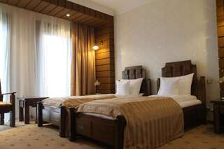 Гостевой дом Anette Resort Covaci Улучшенный двухместный номер с 1 кроватью-5